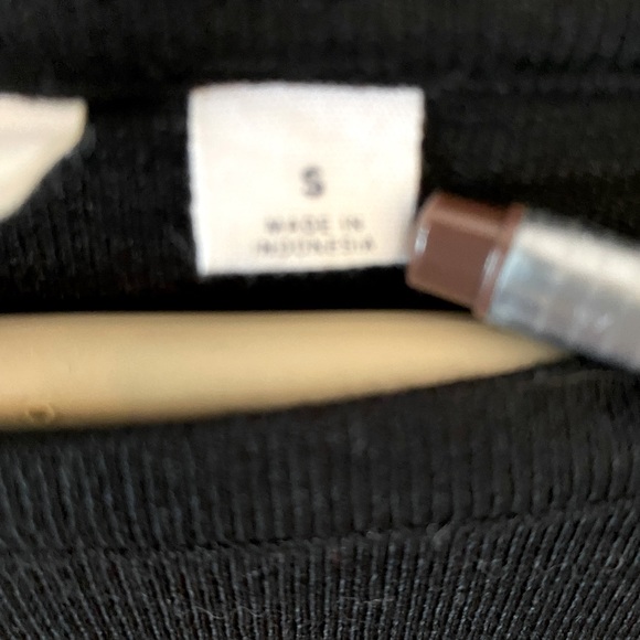 Gap black sweater - Picture 3 of 3